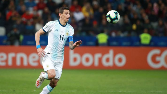 SAO PAULO, BRAZIL - JULY 06: Angel Di Maria of Argentina controls the ball during the Copa America Brazil 2019 Third Place match between Argentina and Chile at Arena Corinthians on July 06, 2019 in Sao Paulo, Brazil. (Photo by Alessandra Cabral/Getty Images) 