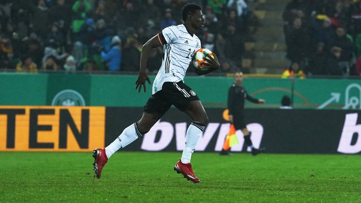 FREIBURG IM BREISGAU, GERMANY - NOVEMBER 17: Ragnar Ache of Germany runs during the UEFA Under 21 European Qualifier between Germany U21 and Belgium U21 at Schwarzwald-Stadion on November 17, 2019 in Freiburg im Breisgau, Germany. (Photo by Thomas Niedermueller/Getty Images for DFB) 