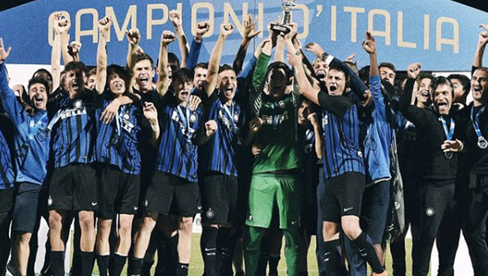 Dimarco, una famiglia di terzini all’Inter: Federico si congratula con il fratello Dimarco, una famiglia di terzini all’Inter: Federico si congratula con il fratello