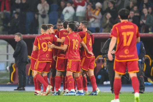 Roma, De Rossi: “Un giocatore mi ha impressionato! Totti, Mourinho e so che…”- immagine 2