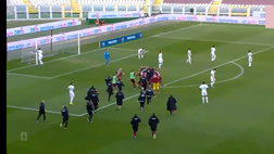 VIDEO Torino-Sassuolo, Zaza la ribalta al 92′: gioia granata, tutta la panchina in campo! Le immagini