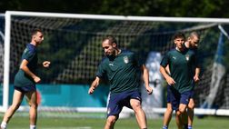Italia, ultimo allenamento a Coverciano: Chiellini in gruppo. Le ultime