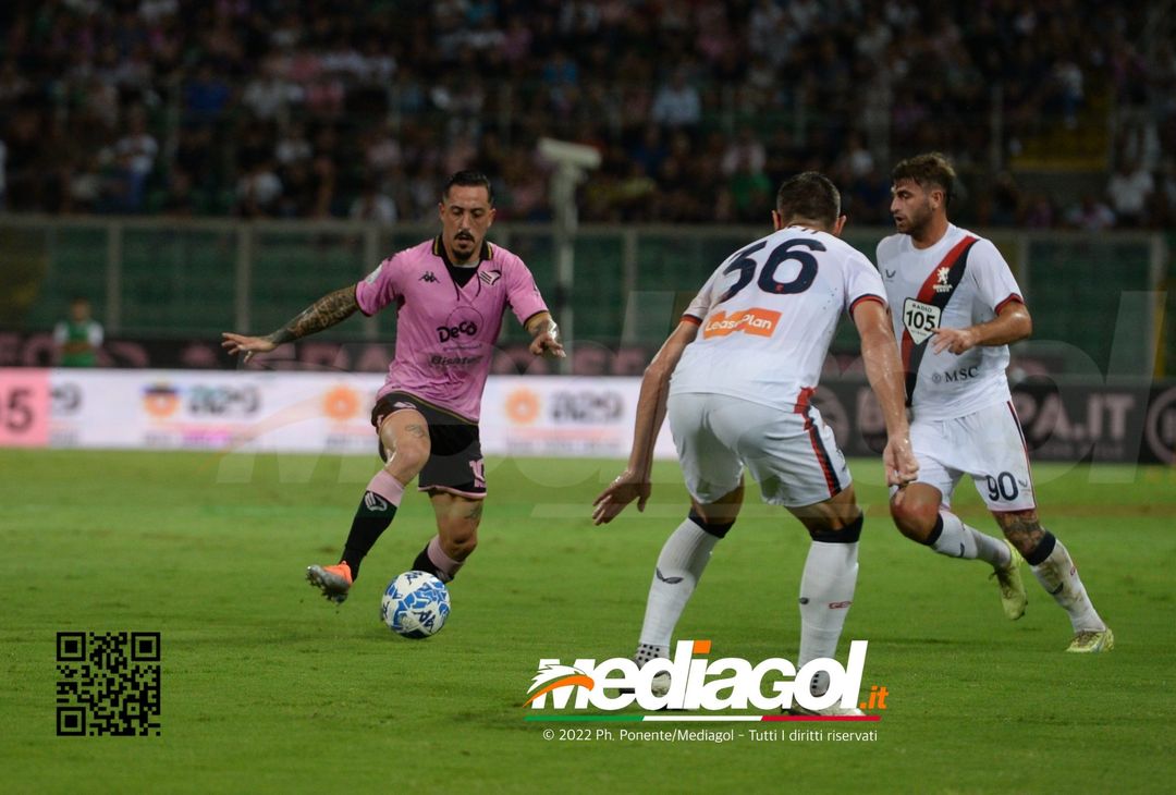 FOTO Palermo-Genoa 1-0: la gallery del big match della 5ª giornata di Serie B 2022-23 - immagine 2