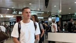 FOTO Palermo, Saric in viaggio verso la Sicilia: a breve il centrocampista in città