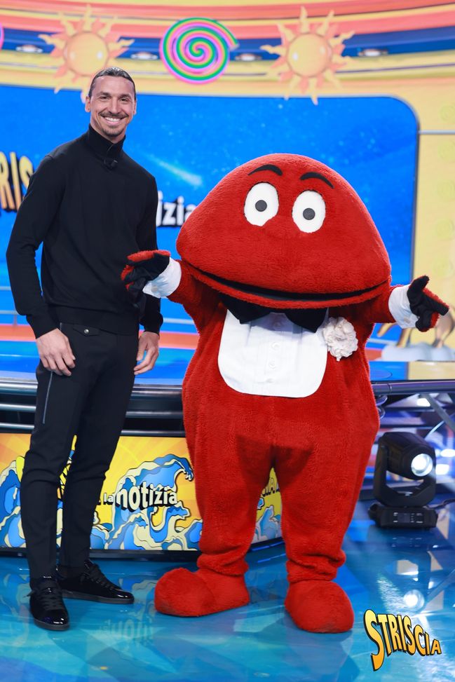 Ibrahimovic dietro al bancone di Striscia: “Mino mi mancherà sempre”- immagine 2