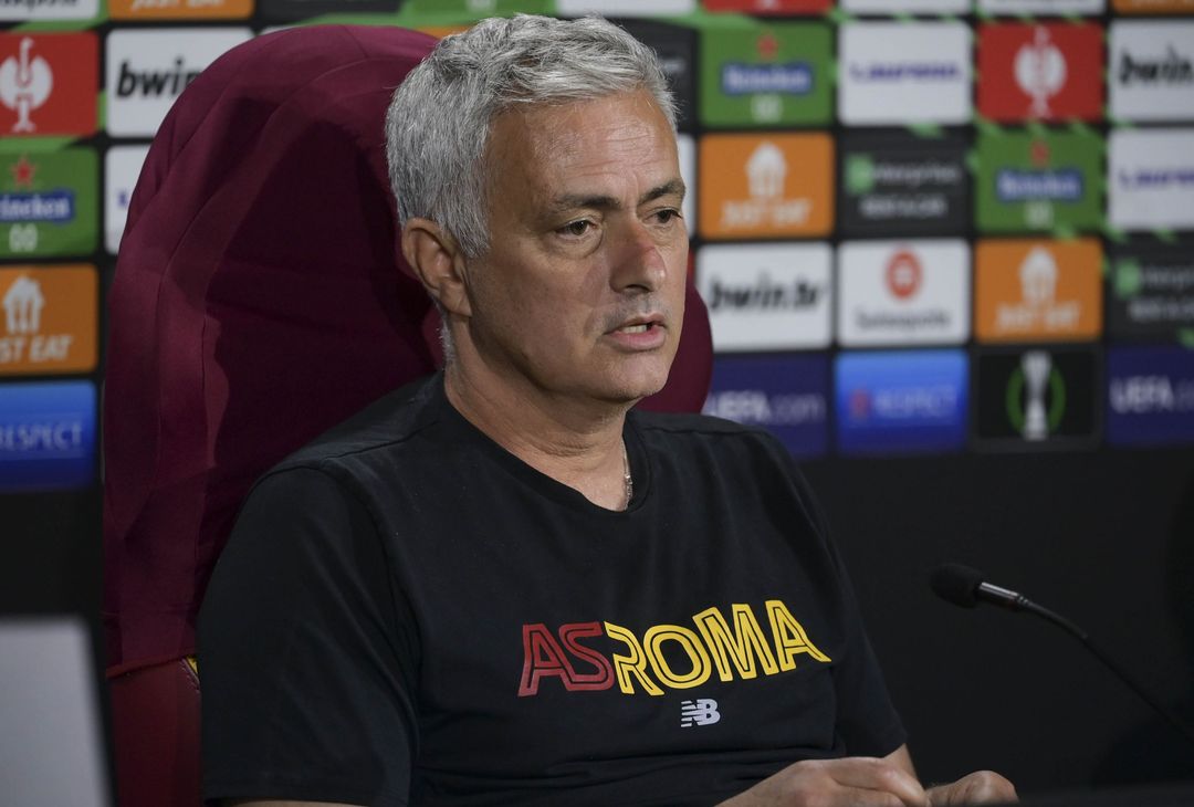 Roma, la conferenza stampa di Mourinho durante il Uefa Media Day – FOTO GALLERY - immagine 13