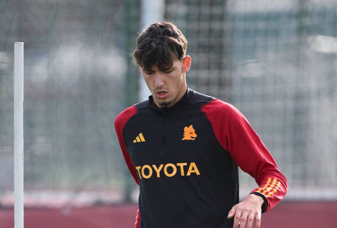 Roma, continua la preparazione per la sfida all’Atalanta – FOTO GALLERY - immagine 11