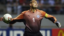 Chilavert in corsa per la presidenza del Paraguay, ma i sondaggi prevedono una batosta