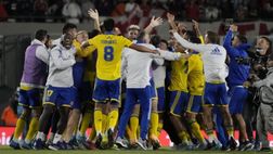 Superclasico, il giallo funziona: pause e cori, che esultanza il Boca negli spogliatoi…!