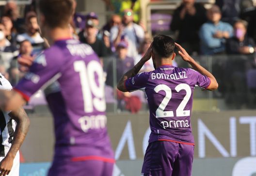 GERMOGLI PH: 27 APRILE MARZO 2022 FIRENZE STADIO ARTEMIO FRANCHI CAMPIONATO SERIE A TIM FIORENTINA VS UDINESE gonzalez