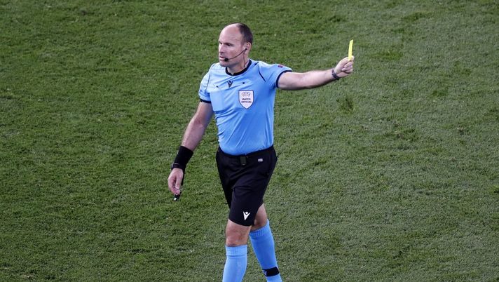 Qatar 2022, la FIFA sospende l’arbitro Lahoz dopo Olanda-Argentina - immagine 1