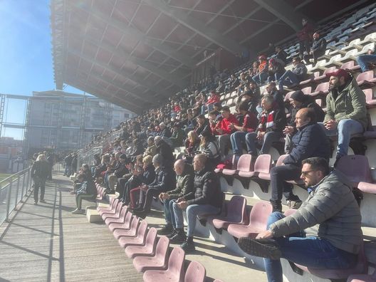Torino, il Filadelfia riapre le porte per l’allenamento: 500 tifosi presenti- immagine 6