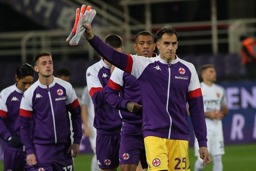 GERMOGLI PH: 15 DICEMBRE 2021 FIRENZE STADIO ARTEMIO FRANCHI PARTITA COPPA ITALIA 2021 2022 FIORENTINA VS BENEVENTO ANTONIO ROSATI © FOTOCRONACHE GERMOGLI VN – Sensazioni positive per Rosati: si lavora al rinnovo- immagine 2