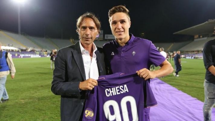 Fiorentina, Enrico Chiesa: “Bello che Federico sia corteggiato. Serie A? Juventus un gradino sopra le altre…”  Fiorentina, Enrico Chiesa: “Bello che Federico sia corteggiato. Serie A? Juventus un gradino sopra le altre…”