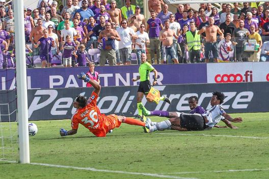 Perin al 45′: “Jovic bravo a tirare il rigore basso, ma è andata bene”- immagine 2
