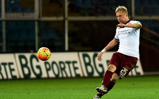 Kamil Glik nel 2016 a Marassi contro la Samp Kamil Glik nel 2016 a Marassi contro la Samp