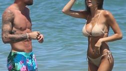 Il bikini di Jessica Melena incanta il suo Immobile e i fan: forme da capogiro
