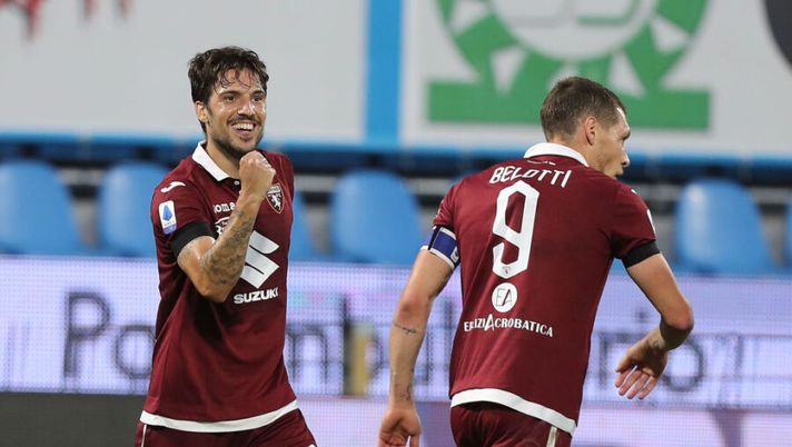 FERRARA, ITALY - JULY 26: Simone Verdi of FC Torino celebrates after scoring a goal during the Serie A match between SPAL and Torino FC at Stadio Paolo Mazza on July 26, 2020 in Ferrara, Italy. (Photo by Gabriele Maltinti/Getty Images) Torino, da Sigiru a Verdi e il dubbio a centrocampo: tutte le scelte di Giampaolo - immagine 1