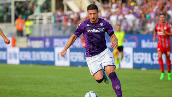 I sigilli di Jovic, ago della bilancia viola. Un posto al sole tra i cannonieri - immagine 1