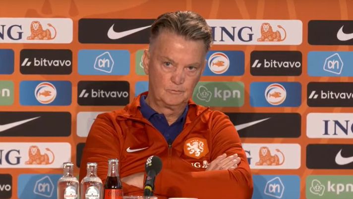 Qatar 2022, Van Gaal saluta l’Olanda dopo l’eliminazione: “Sono orgoglioso” - immagine 1