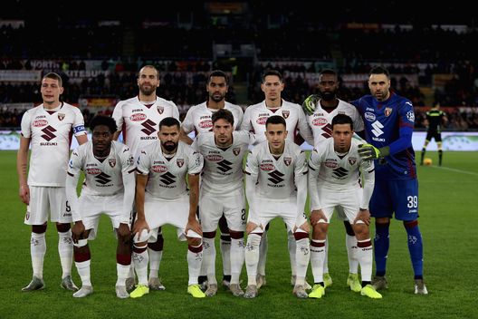  ROME, ITALY - JANUARY 05: Torino FC team poses during the Serie A match between AS Roma and Torino FC at Stadio Olimpico on January 5, 2020 in Rome, Italy. (Photo by Paolo Bruno/Getty Images) 