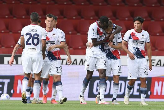 BENEVENTO, ITALY - MAY 16: Simy Nwankwo of F.C. Crotone celebrates after scoring their team's first goal with Denis Dragus of F.C. Crotone during the Serie A match between Benevento Calcio and FC Crotone at Stadio Ciro Vigorito on May 16, 2021 in Benevento, Italy. Sporting stadiums around Italy remain under strict restrictions due to the Coronavirus Pandemic as Government social distancing laws prohibit fans inside venues resulting in games being played behind closed doors. (Photo by Francesco Pecoraro/Getty Images) BENEVENTO, ITALY - MAY 16: Simy Nwankwo of F.C. Crotone celebrates after scoring their team's first goal with Denis Dragus of F.C. Crotone during the Serie A match between Benevento Calcio and FC Crotone at Stadio Ciro Vigorito on May 16, 2021 in Benevento, Italy. Sporting stadiums around Italy remain under strict restrictions due to the Coronavirus Pandemic as Government social distancing laws prohibit fans inside venues resulting in games being played behind closed doors. (Photo by Francesco Pecoraro/Getty Images)