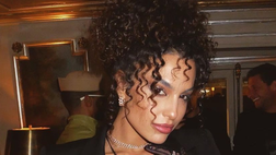 Jessica Aidi, look super sensuale. Lady Verratti infiamma una festa di compleanno