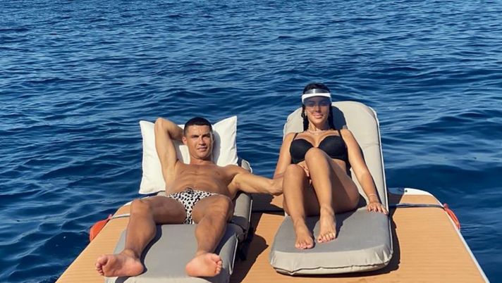 Cristiano Ronaldo smentisce la rottura con Georgina: l’ultima foto social è emblematica - immagine 1