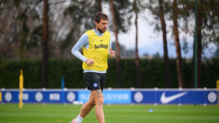 Acerbi, Inter infastidita prima e poi confortata dalle immagini. La linea… - immagine 1