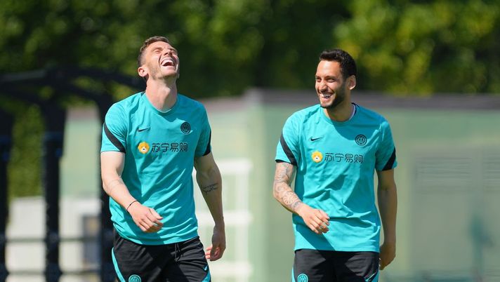 Getty Images Social / Inter, regalo speciale per Calhanoglu: la biografia di Gosens - immagine 1