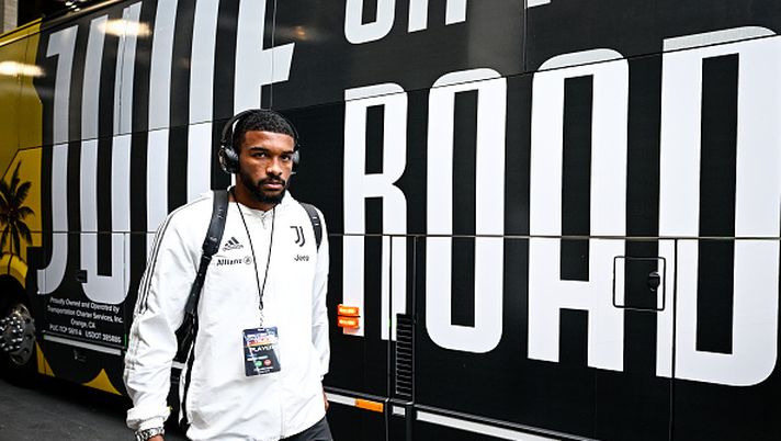 PASADENA, CA - JULY 30: Gleison Bremer of Juventus during a preseason match between Juventus and Real Madrid at Rose Bowl on July 30, 2022 in Pasadena, California. (Photo by Daniele Badolato - Juventus FC/Juventus FC via Getty Images ) MERCATO JUVENTUS
