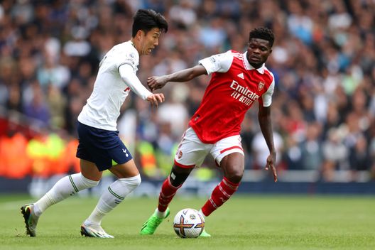 (Photo by Catherine Ivill/Getty Images) North London derby, il cameo di Partey votato dai fan gol dell’anno 2022 dell’Arsenal- immagine 2