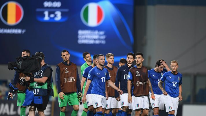 REGGIO NELL'EMILIA, ITALY - JUNE 22:  Players of Italy dejected at the end of the 2019 UEFA U-21 Group A match between Belgium and Italy at Stadio Citta del Tricolore on June 22, 2019 in Reggio nell'Emilia, Italy.  (Photo by Claudio Villa/Getty Images) 