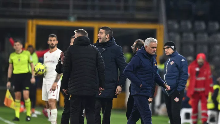 Roma, la procura apre un’inchiesta sullo scontro Serra-Mourinho - immagine 1