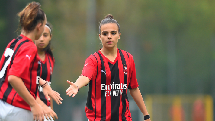 Le giovani del Milan vincono come i big di San Siro: 3-2 nel derby Le giovani del Milan vincono come i big di San Siro: 3-2 nel derby - immagine 1