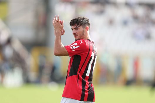 (Photo by Gabriele Maltinti/Getty Images) Il derby ha sbloccato il turco: tifosi interisti in estasi sui social, e Diaz?- immagine 2