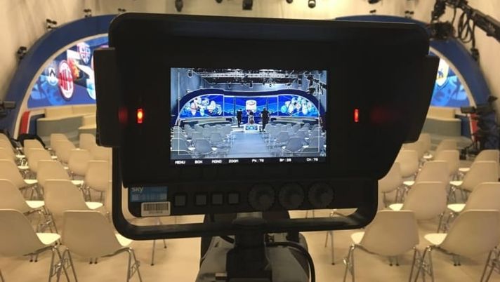 Sky, niente rimborsi agli abbonati dopo lo stop per il Covid-19: 2 milioni di multa dall’Antitrust  Sky, niente rimborsi agli abbonati dopo lo stop per il Covid-19: 2 milioni di multa dall’Antitrust