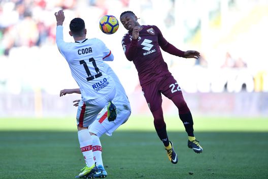 TURIN, ITALY - JANUARY 28: Joel Obi (R) of Torino FC in action against Massimo Coda of Benevento Calcio during the Serie A match between Torino FC and Benevento Calcio at Stadio Olimpico di Torino on January 28, 2018 in Turin, Italy. (Photo by Valerio Pennicino/Getty Images) TURIN, ITALY - JANUARY 28: Joel Obi (R) of Torino FC in action against Massimo Coda of Benevento Calcio during the Serie A match between Torino FC and Benevento Calcio at Stadio Olimpico di Torino on January 28, 2018 in Turin, Italy. (Photo by Valerio Pennicino/Getty Images)