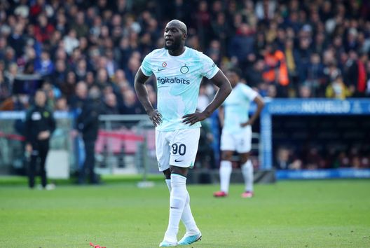 (Photo by Francesco Pecoraro/Getty Images) Spintarella di luna, buona Pasqua a todos- immagine 2