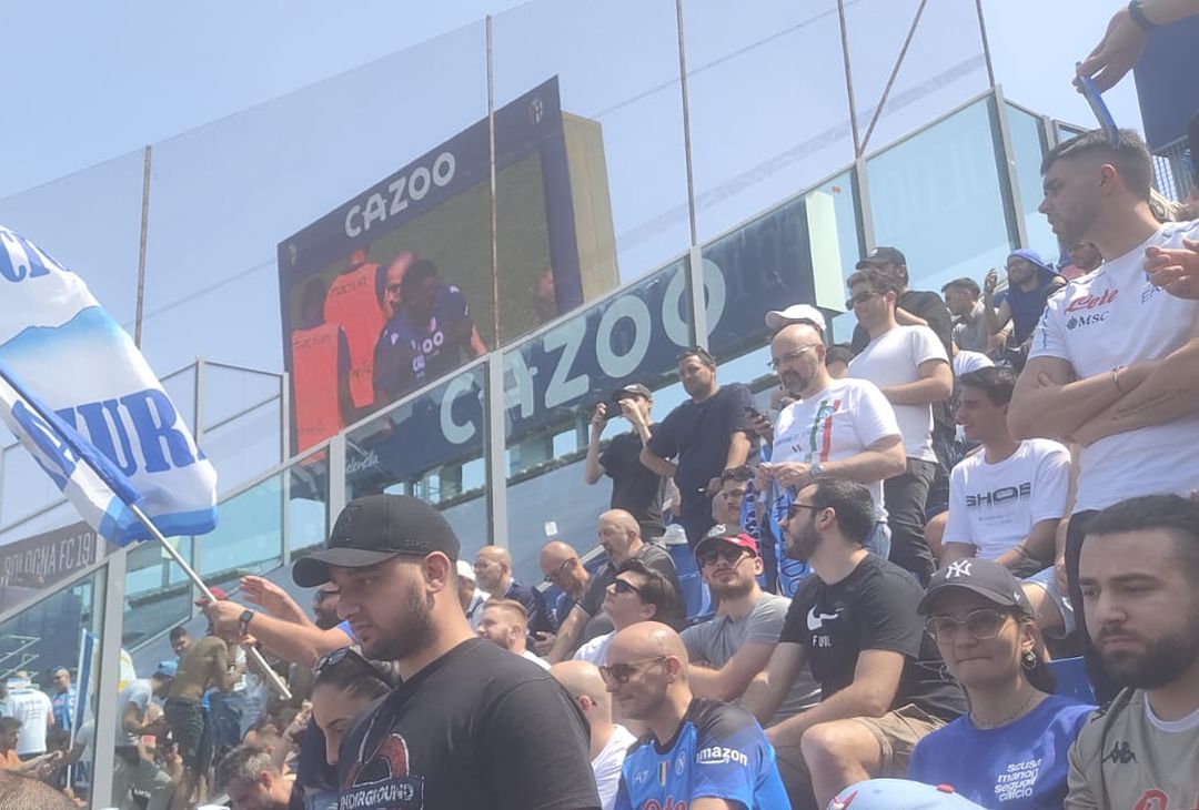 GALLERY I club UANM festeggiano lo Scudetto allo stadio Dall’Ara e dalle sedi - immagine 19