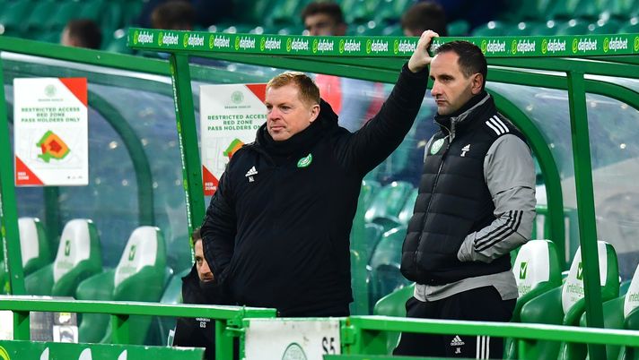 GLASGOW, SCOTLAND - NOVEMBER 29: Neil Lennon (L), Manager of Celtic looks on during the Betfred Cup match between Celtic and Ross County at Celtic Park on November 29, 2020 in Glasgow, Scotland. Sporting stadiums around the UK remain under strict restrictions due to the Coronavirus Pandemic as Government social distancing laws prohibit fans inside venues resulting in games being played behind closed doors. (Photo by Mark Runnacles/Getty Images) GLASGOW, SCOTLAND - NOVEMBER 29: Neil Lennon (L), Manager of Celtic looks on during the Betfred Cup match between Celtic and Ross County at Celtic Park on November 29, 2020 in Glasgow, Scotland. Sporting stadiums around the UK remain under strict restrictions due to the Coronavirus Pandemic as Government social distancing laws prohibit fans inside venues resulting in games being played behind closed doors. (Photo by Mark Runnacles/Getty Images)