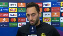 Calhanoglu: “Noi siamo sempre con Inzaghi, lottiamo per lui. Ci siamo detti di…”