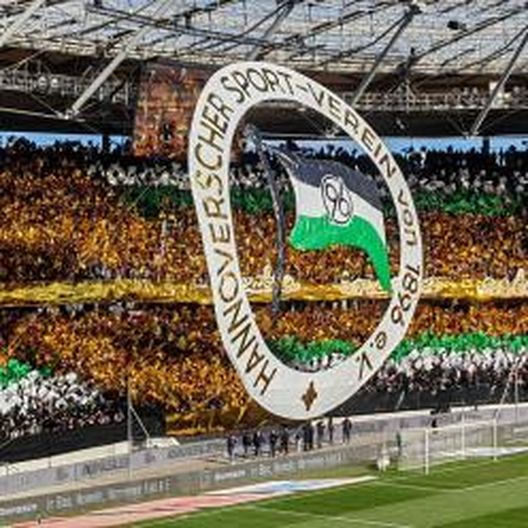 Serie B tedesca, disordini tra ultras del Magdeburgo e dell’Hannover- immagine 2