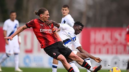 MILAN, ITALY - FEBRUARY 24: Ebenezer Akinsanmiro of FC Internazionale U19 in action during the Primavera 1 match between AC Milan U19 and FC Internazionale U19 at Vismara PUMA House of Football on February 24, 2024 in Milan, Italy. (Photo by Mattia Pistoia - Inter/Inter via Getty Images)