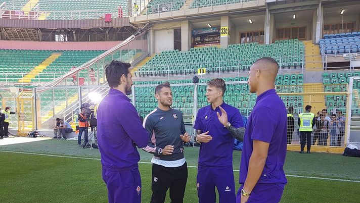 FOTO Diamanti nel pre-partita di Palermo-Fiorentina con Bernardeschi e Astori  FOTO Diamanti nel pre-partita di Palermo-Fiorentina con Bernardeschi e Astori