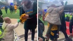 VIDEO / Il gesto degli Wolves per il bimbo malato di cancro è emozionante