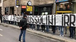 Striscione che inneggia a Mussolini, Digos identifica 19 ultrà laziali e 3 interisti