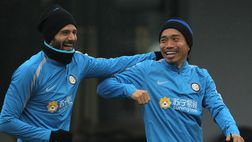 Nagatomo fa visita all’Inter, Candreva: “Che bello rivederti amico! Ma quella camicia…”