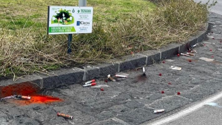 Sporcizia post-derby: Giarre si lamenta e Acireale ripulisce Sporcizia post-derby: Giarre si lamenta e Acireale ripulisce - immagine 1