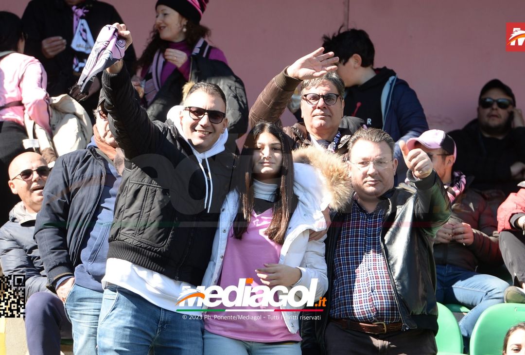 FOTOTIFO Palermo-Frosinone 1-1, i tifosi allo Stadio “Renzo Barbera” (Gallery) - immagine 70